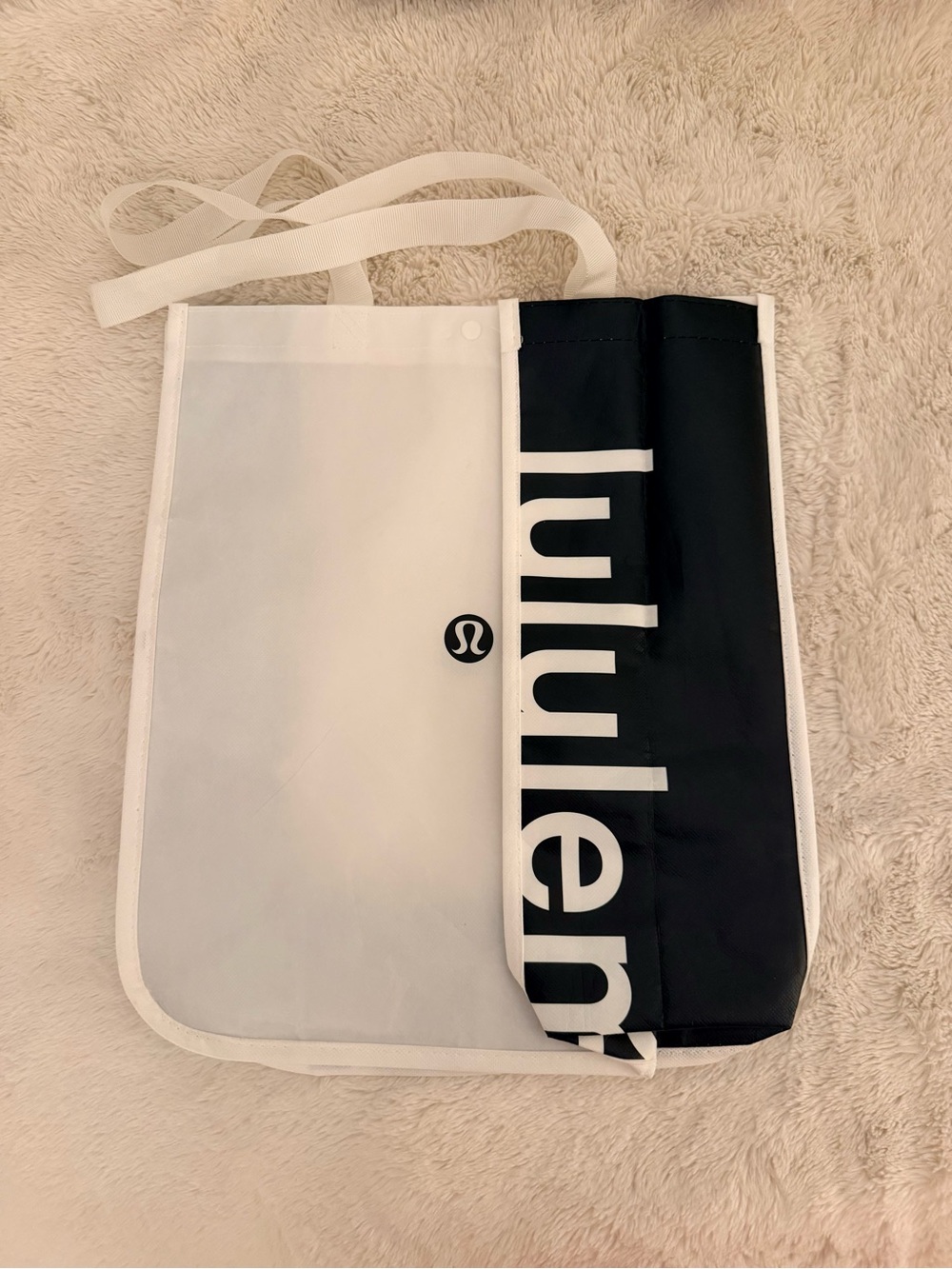 Lululemon Large Reusable Shopping Tote Nylon Handle, Snap Closure,Wht/Black Logo